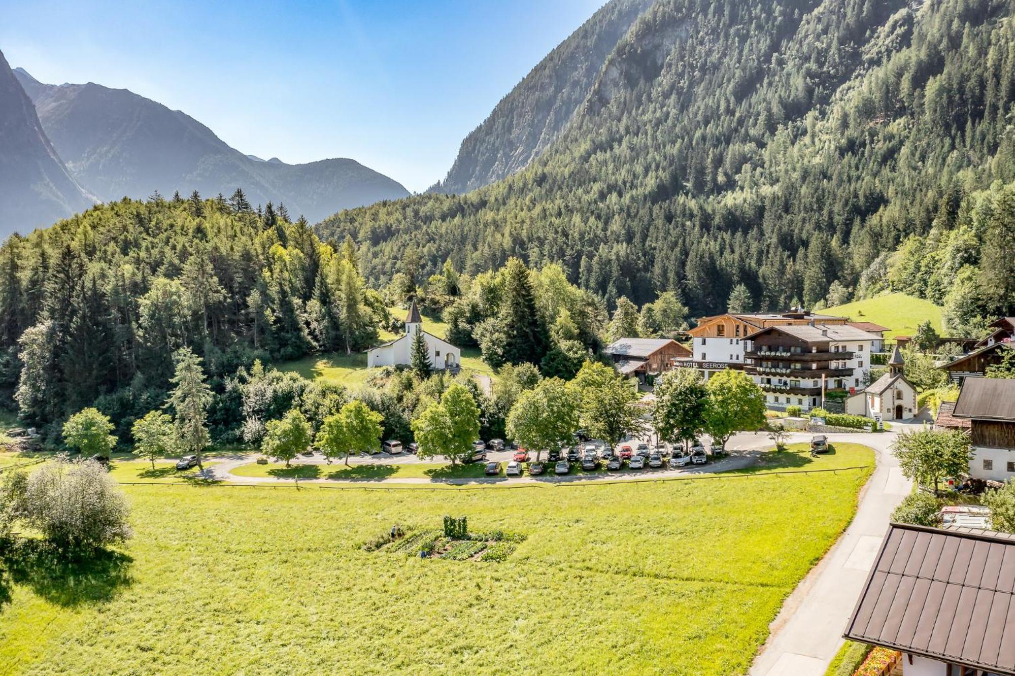 Seehueter'S Hotel Seerose Oetz Eksteriør bilde